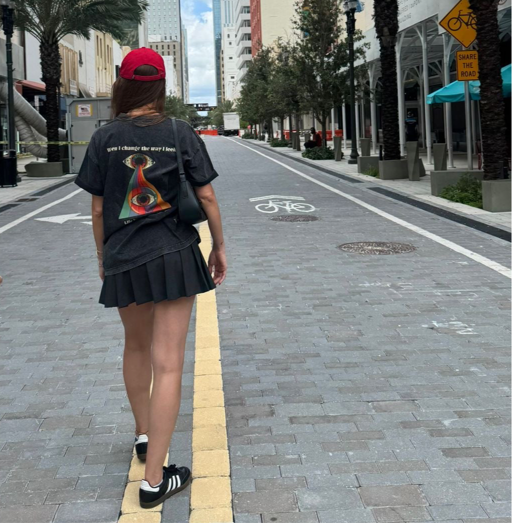 Change Oversized T-shirt