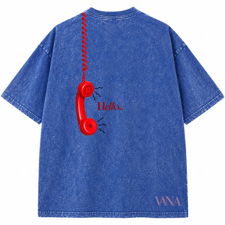 Love is Calling Oversized T-shirt