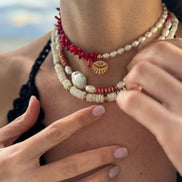 White shell choker